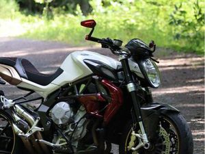 MV AGUSTA 675 BRUTAL A2