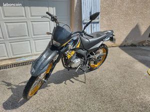 YAMAHA XR-125R