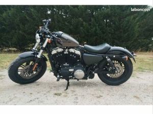 HARLEY DAVIDSON FORTY EIGHT