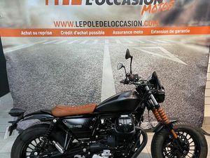 MOTO GUZZI V9 BOBBER 900 CM3