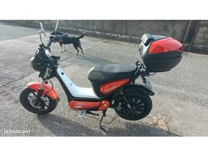 VENDS MOBYLETTE ELECTRIQUE