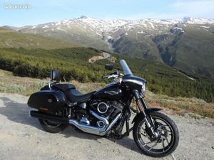HARLEY DAVIDSON SPORT GLIDE 2019