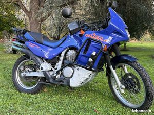 HONDA TRANSALP 600