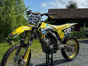SUZUKI 250 RM-Z