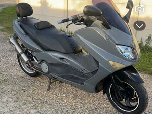 YAMAHA T-MAX 500