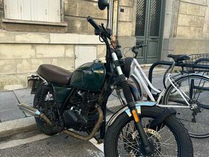 BRIXTON CROMWELL 125 CC
