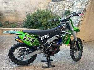 KAWASAKI KXF 250