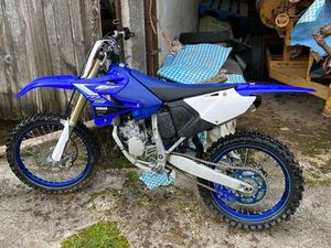 125 YZ