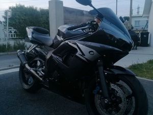 YAMAHA YZF R6 16000 KMS
