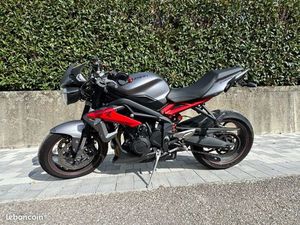 ? MOTO TRIUMPH STREET TRIPLE – 2014 – EXCELLENT ÉTAT