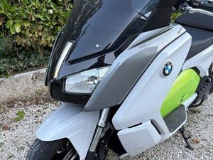 BMW C ÉVOLUTION