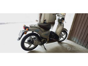 APRILIA SCARABEO 50 CC