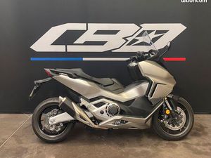 HONDA FORZA 750 (165/MOIS) CBOGROUP