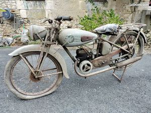 MOTO ANCIENNE TERROT 100 CM3