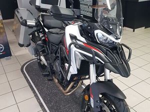 BENELLI 702 TKR NEUVE PROMO BAGAGERIE 1