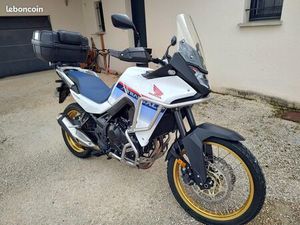 HONDA TRANSALP 750 XLV AVEC OPTIONS ET ACCESSOIRES