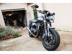 TRIUMPH SPEED TWIN 1200 MATT STORM GREY