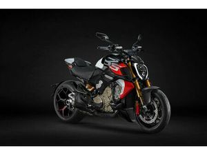 DUCATI DIAVEL V4 RS - 2026