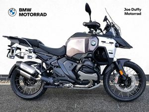 BMW R 1300 GS ADVENTURE TE TRIPLE BLACK FINANCE AV