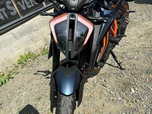 MOTO KTM SUPERDUKE 1290 2023