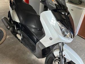 VEND SCOOTER YAMAHA XMAX 250