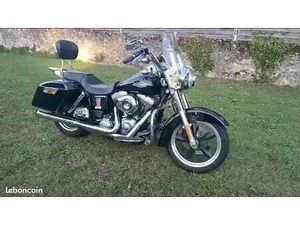 SUPERBE HARLEY DAVIDSON DYNA SWITCHBACK 1690
