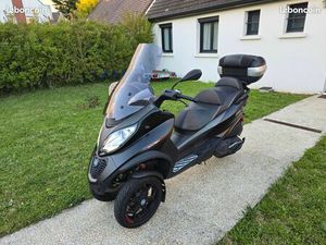 MP3 500 HPE SPORT 24400 KM