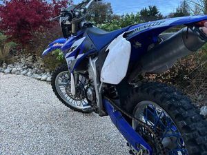 YAMAHA YZF 250 CROSS HOMOLOGUÉ