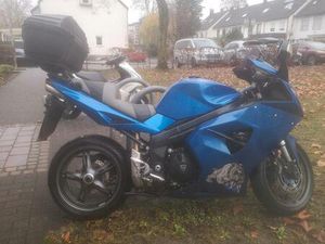 TRIUMPH SPRINT ST 1050 SELTEN AUSPUFF GPR