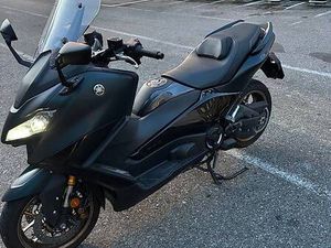 TMAX 560 TECH MAX CANTON TESSIN -