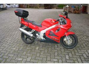 HONDS VFR 750 F RC 36