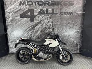 DUCATI HYPERMOTARD 796