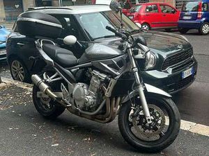 SUZUKI BANDIT 650 NAKED