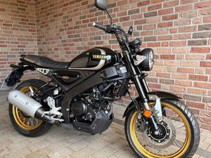 YAMAHA XSR 125 LEGACY WIE NEU