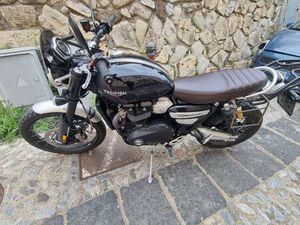 TRIUMPH SCRAMBLER 1200 XC NERO
