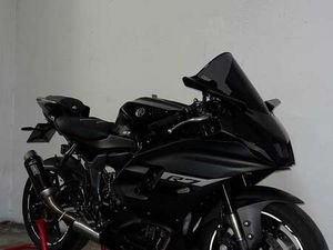 YAMAHA YZF-R7 2025 NERO