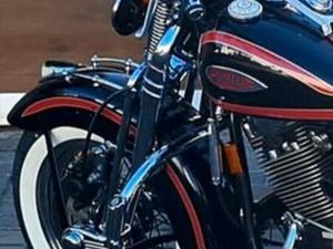 HARLEY DAVIDSON - SOFTAIL HERITAGE SPRI