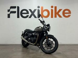 TRIUMPH - STREET TWIN