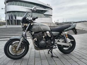 SUZUKI GSX 750 AE INAZUMA