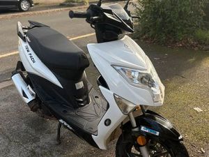 A VENDRE SCOOTER IMF NEWPACH