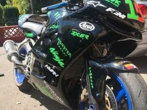 ZX6R PISTE