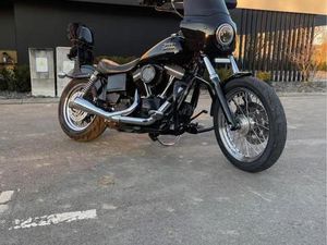 ② HARLEY-DAVIDSON DYNA 103 ABS