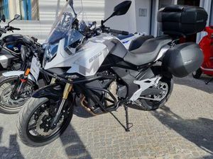 CF MOTO 650 MT POUCOS KMS ESPINHO