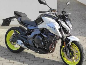 CF MOTO 650 NK MALVEIRA E SÃO MIGUEL DE ALCAINÇA