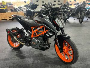 KTM 390 DUKE *AKRA*