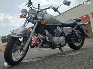 HONDA VT 125 SHADOW
