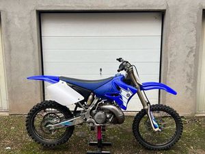 YAMAHA 250 YZ