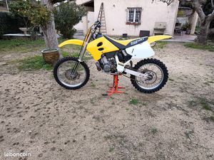 250 RM SUZUKI