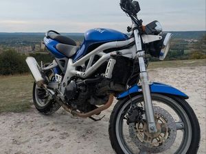 SUZUKI 650 SV N A2