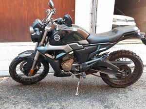 ZONTES SCRAMBLER 125